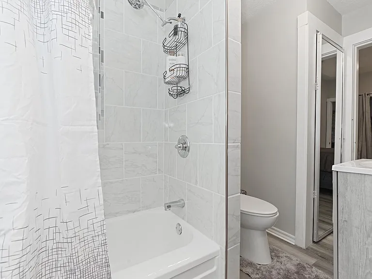 207 E Phoenix Ave — Photo 10