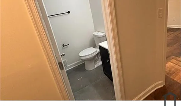 4404 Banks Pl NE — Photo 14