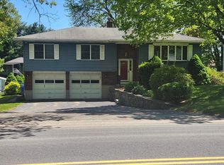 501 Country Club Rd, Waterbury, CT 06708