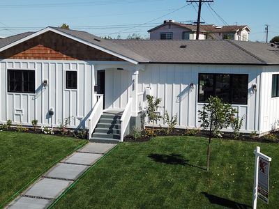 8388 Chase Ave, Los Angeles, CA, 90045