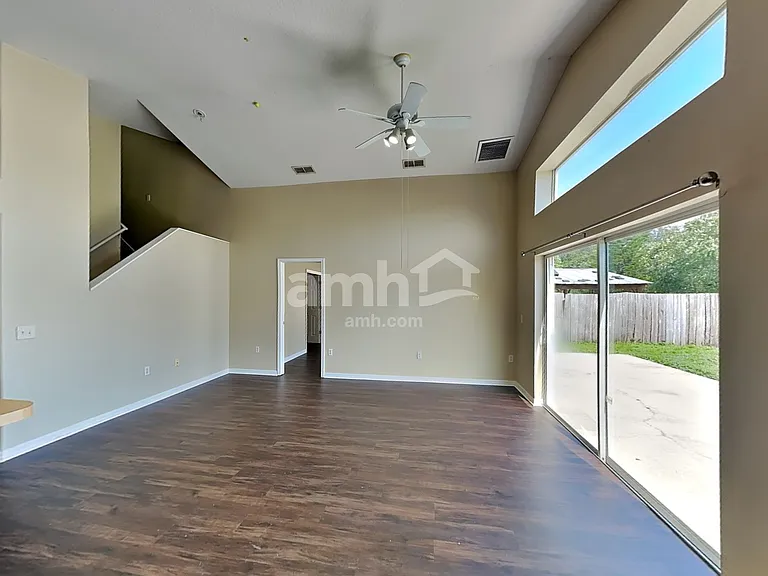 145 Rose Hill Trl — Photo 6