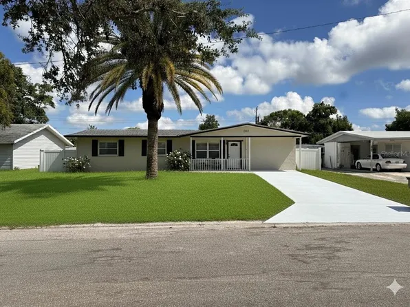 2310 25th Ave W, Bradenton, FL 34205