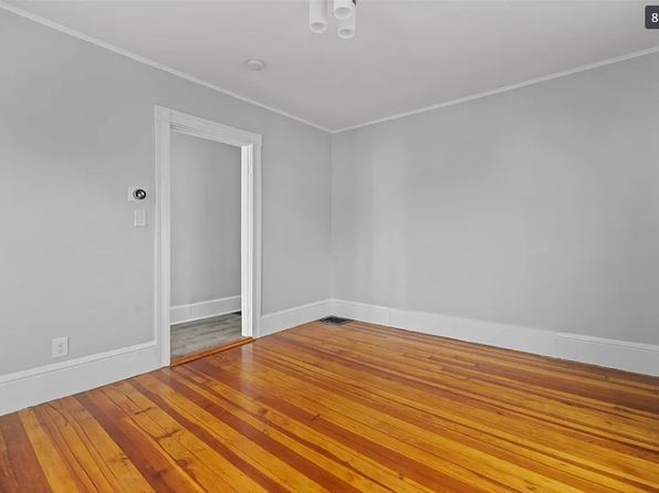 7 Meridian Pkwy #1