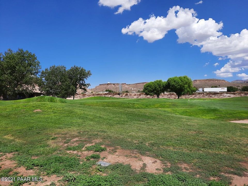1st image of LOT 3 Country Club Dr