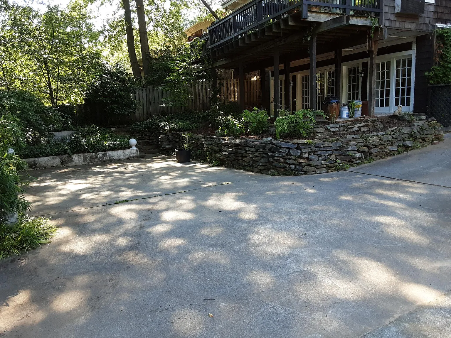 797 Clemont Dr NE — Photo 3