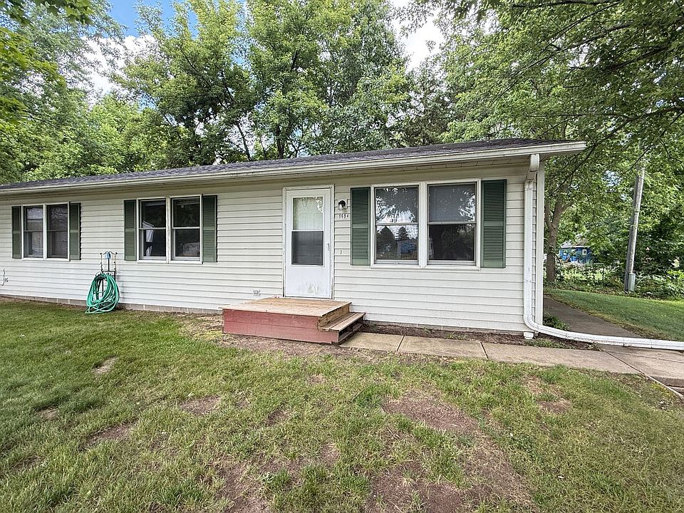 1st image of 8694-8696 N Stoney Lake Rd #8694