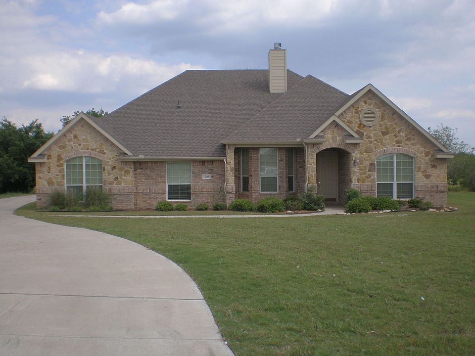 1st image of 1008 Blue Bird Ct