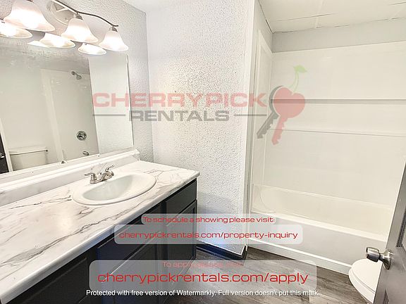 5th image of 2940 Woolworth Ave #9