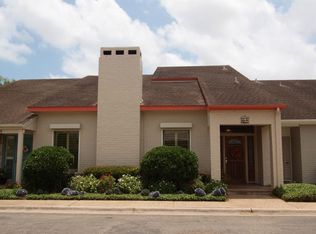 64 Rock Creek Dr, Corpus Christi, TX 78412