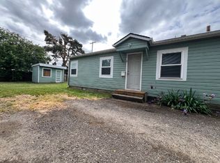 465 21st St, Springfield, OR 97477