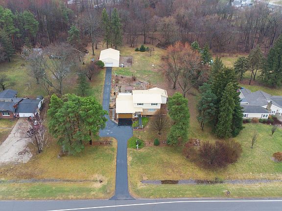 4th image of 1371 W Vienna Rd