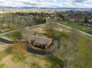 501 Westwood Dr, Maryville, TN 37803