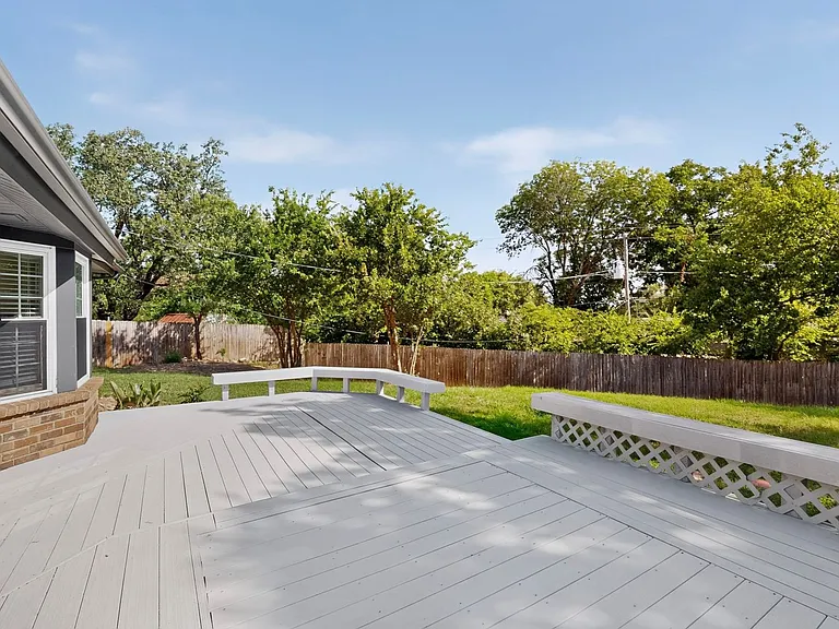 6708 Johnnie Ct — Photo 39