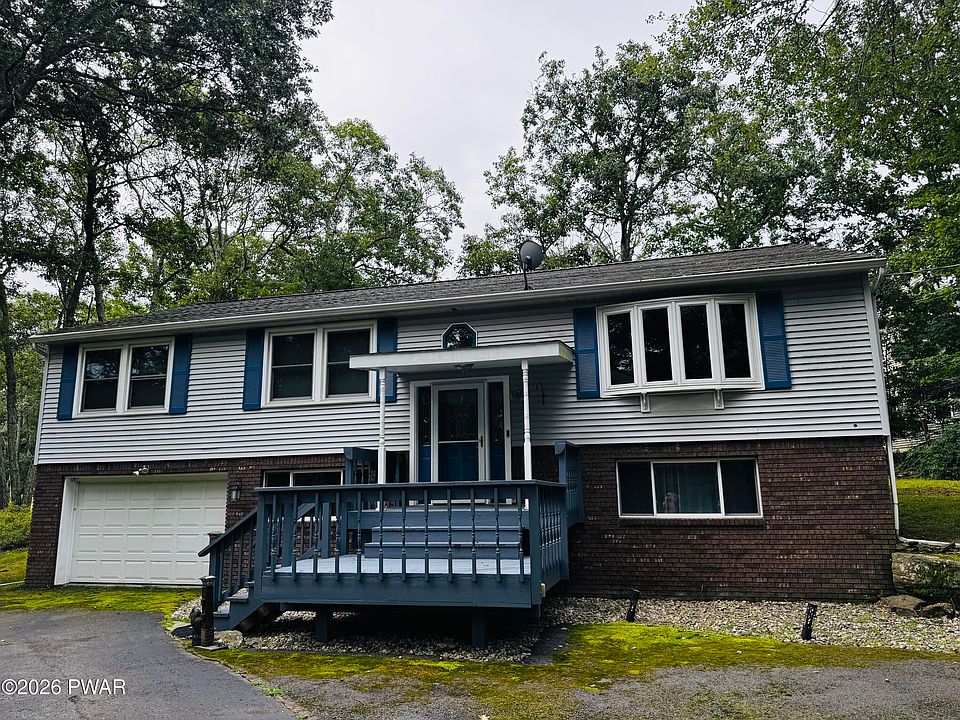 1st image of 223 Maple Ridge Dr