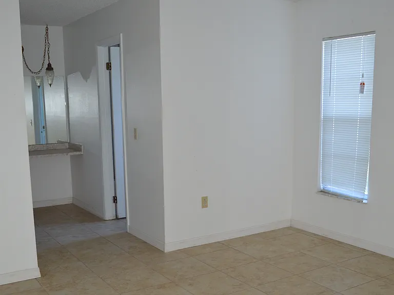 12373 Shafton Rd — Photo 8