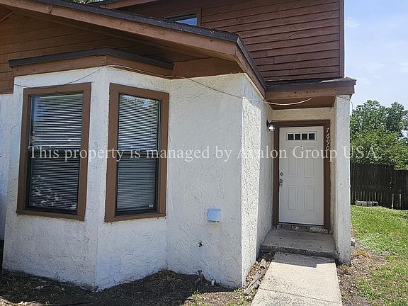 2nd image of 7690 Jana Ln S