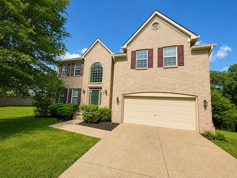 10704 Copper Ridge Dr — Photo 1