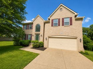 10704 Copper Ridge Dr, Louisville, KY 40241