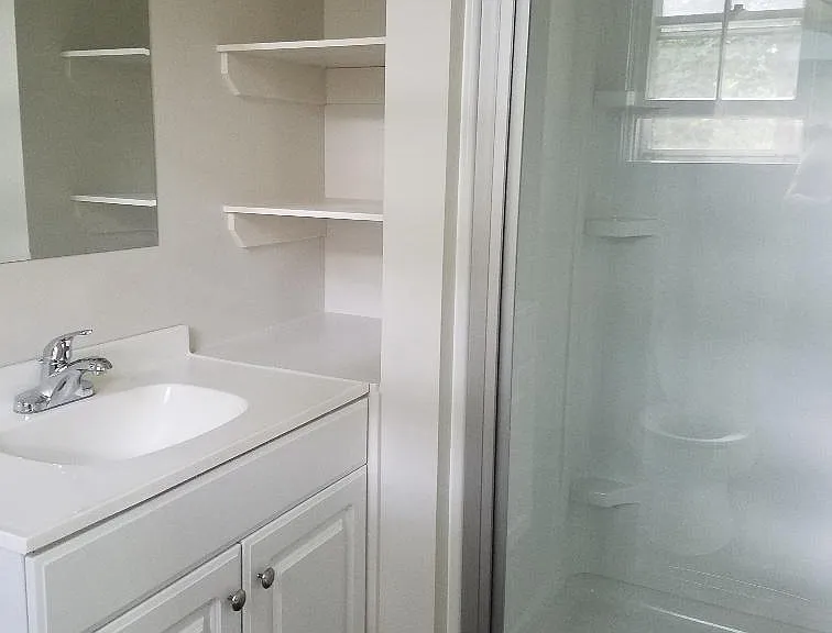 115 Llenroc Ct — Photo 5