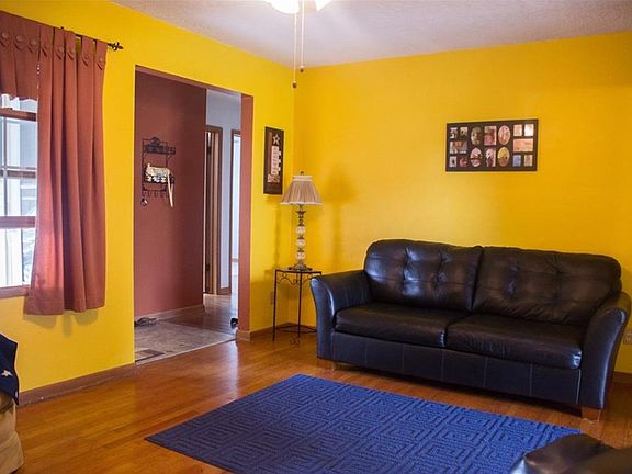 4th image of 5711 NW 66th Ave