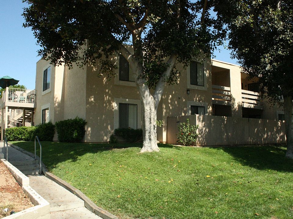 1st image of 433 Autumn Dr APT 13