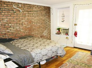 221 1st Ave APT 2, New York, NY 10003