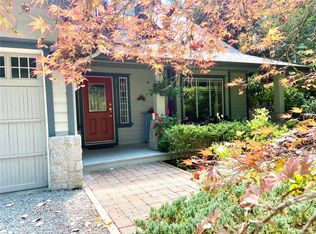 627 Downey Rd, North Saanich, BC V8L 5M6