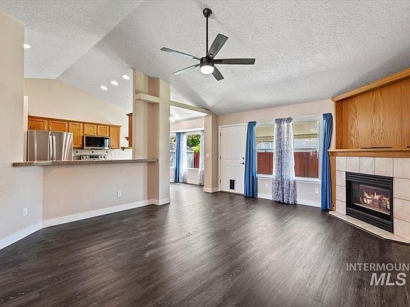 4th image of 16390 Coral Dr
