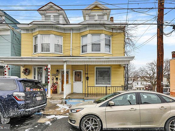 2nd image of 1652 W Norwegian St