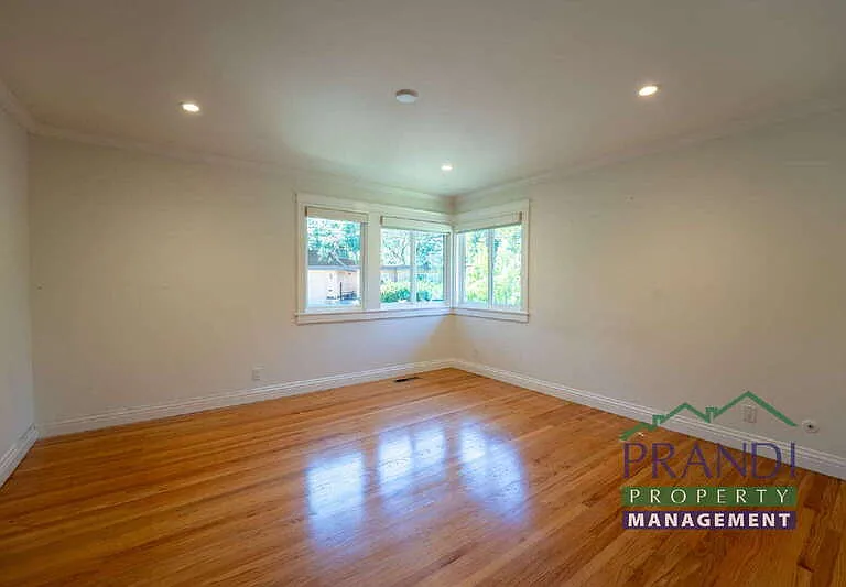 23 Harding Dr — Photo 12