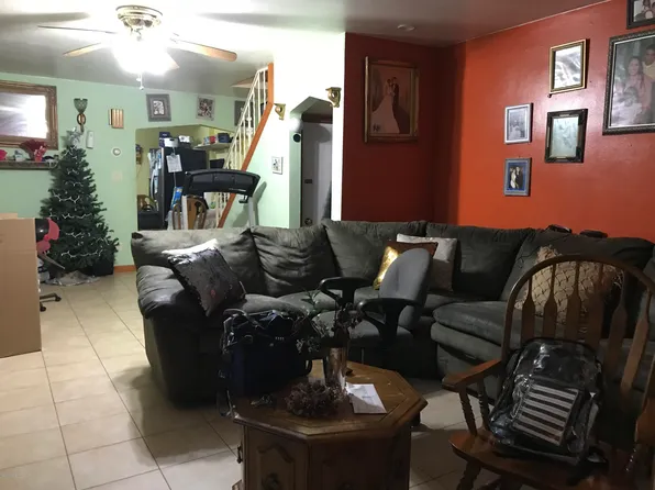 870 N Vine St, Hazleton, PA 18201