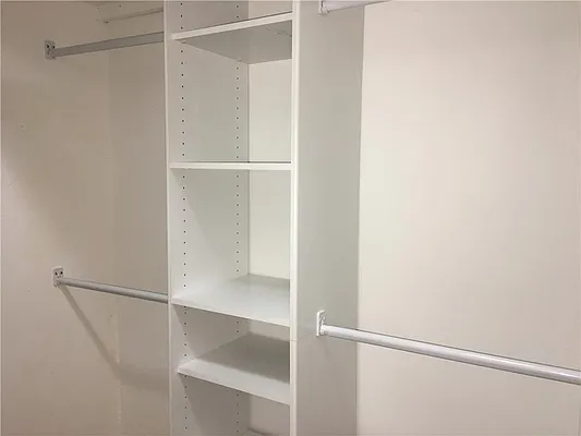 Rented by R New York | media 98