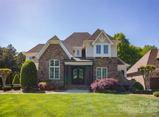 817 Hudson Pl, Davidson, NC 28036