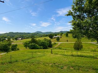 4455 Browning Branch Rd, Bethpage, TN 37022