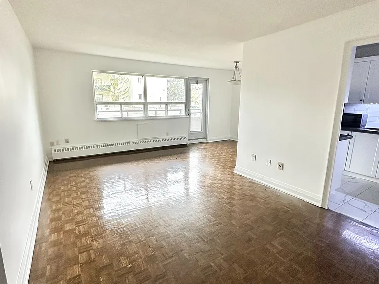 50 East St #106 — Photo 3