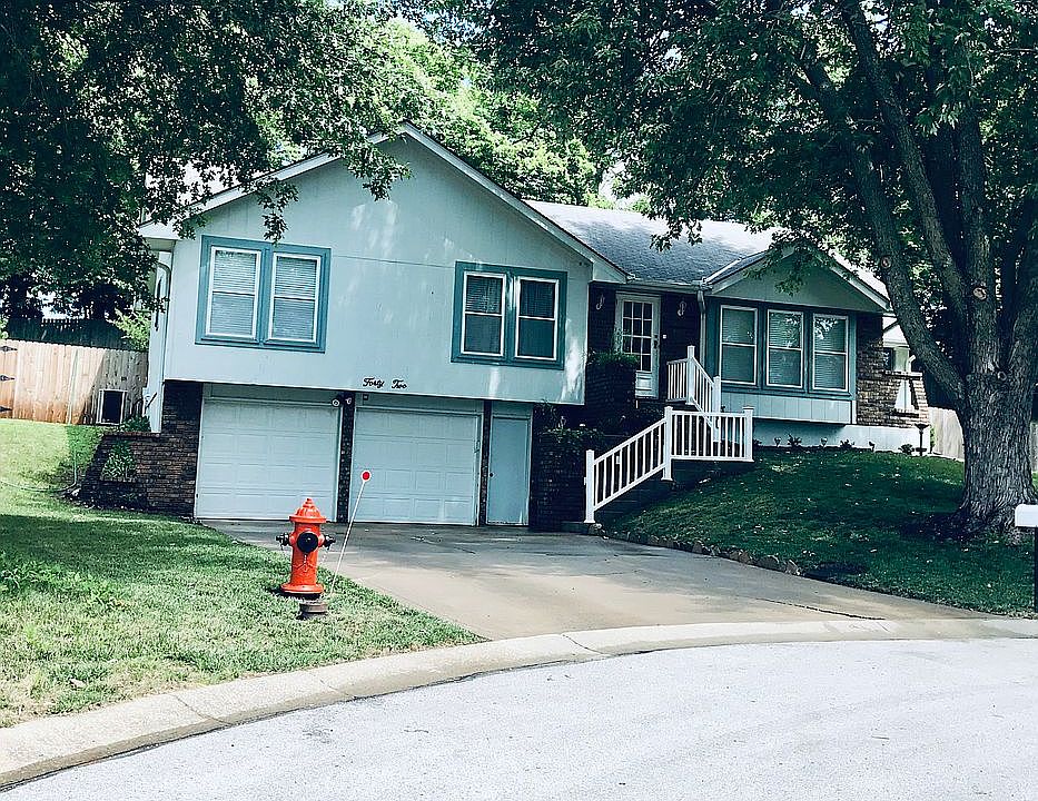 1st image of 42 Gates Dr