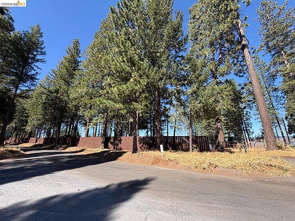 5th image of 4881 Volcanoville Rd
