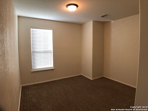 4th image of 4222 Buckhorn Byu