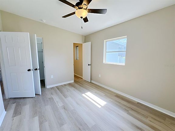 5th image of 2136 LINDEN ROAD