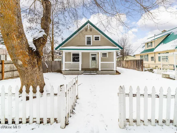 32441 N 3rd Ave, Spirit Lake, ID 83869