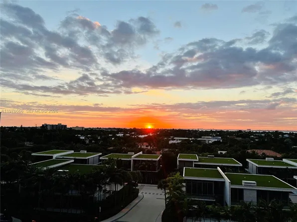 350 Ocean Dr, Key Biscayne, FL