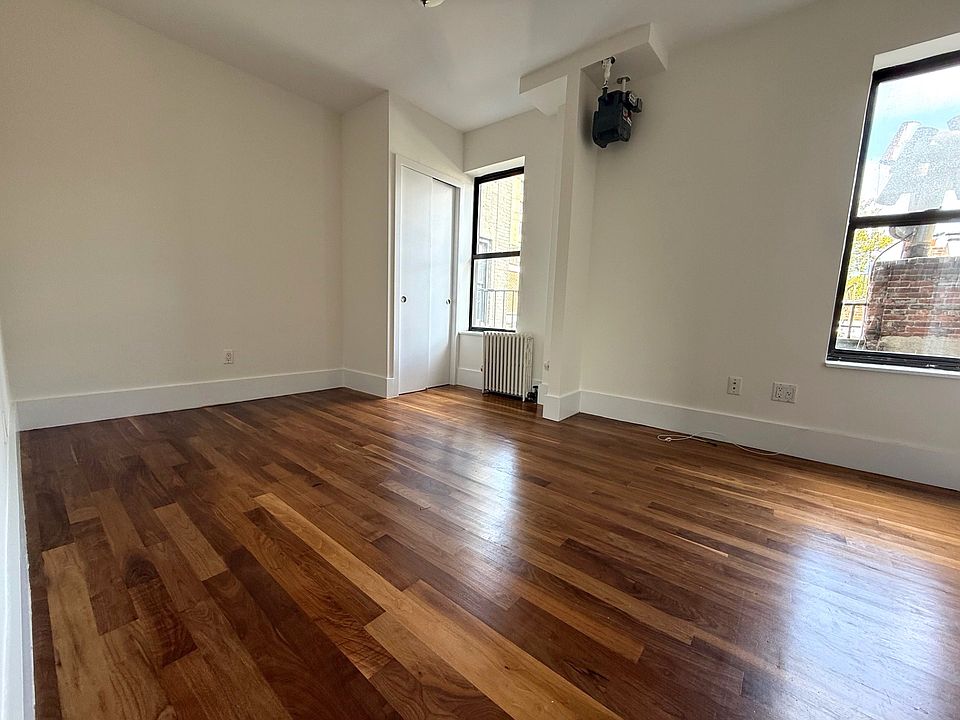 1st image of 455 Hudson St APT 22