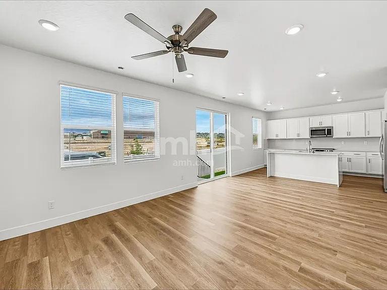 5498 W Damfield Ln — Photo 6