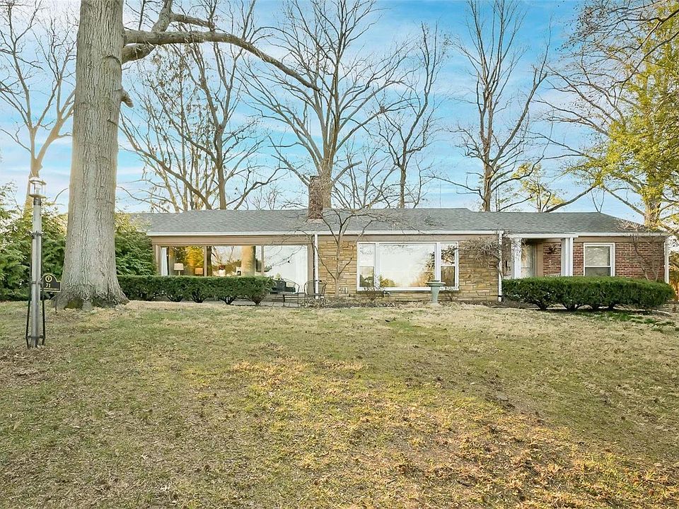 1st image of 71 W Sherwood Dr