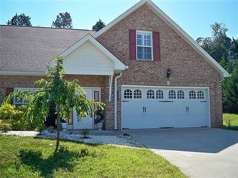 1st image of 453 Lochmere Dr