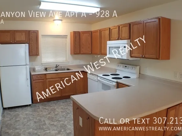 928 Canyon View Ave APT A, Cody, WY 82414