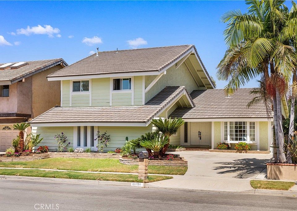 1st image of 13791 Solitaire Way