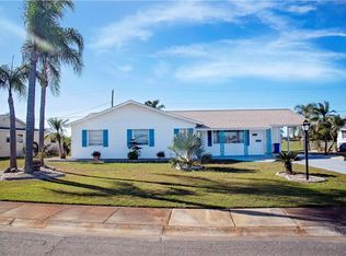 708 Desert Hills Way, Sun City Center, FL 33573