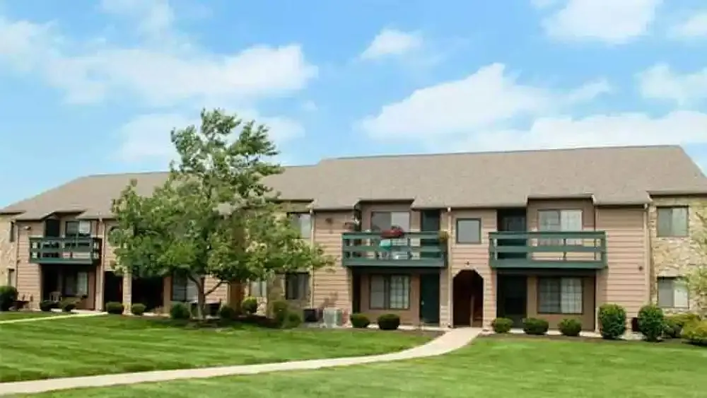 Stone Pointe Village — Photo 3