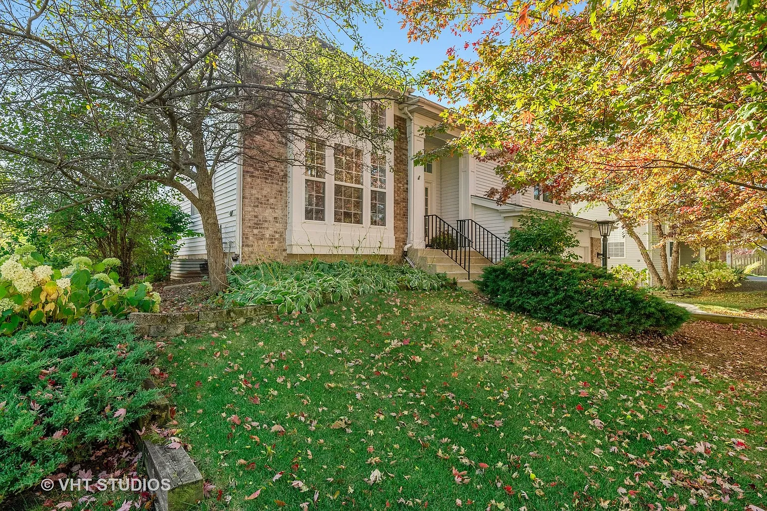 927 Concord Cir photo 1